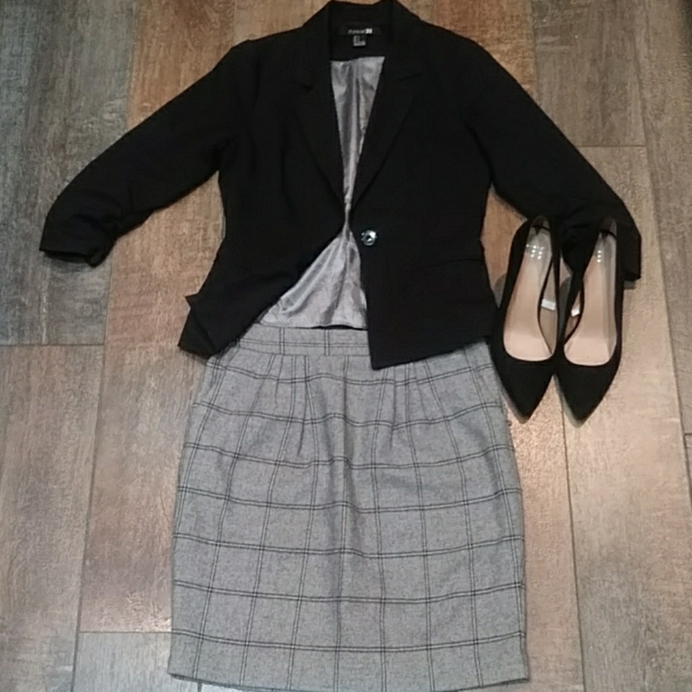 Forever 21 Wool blend skirt